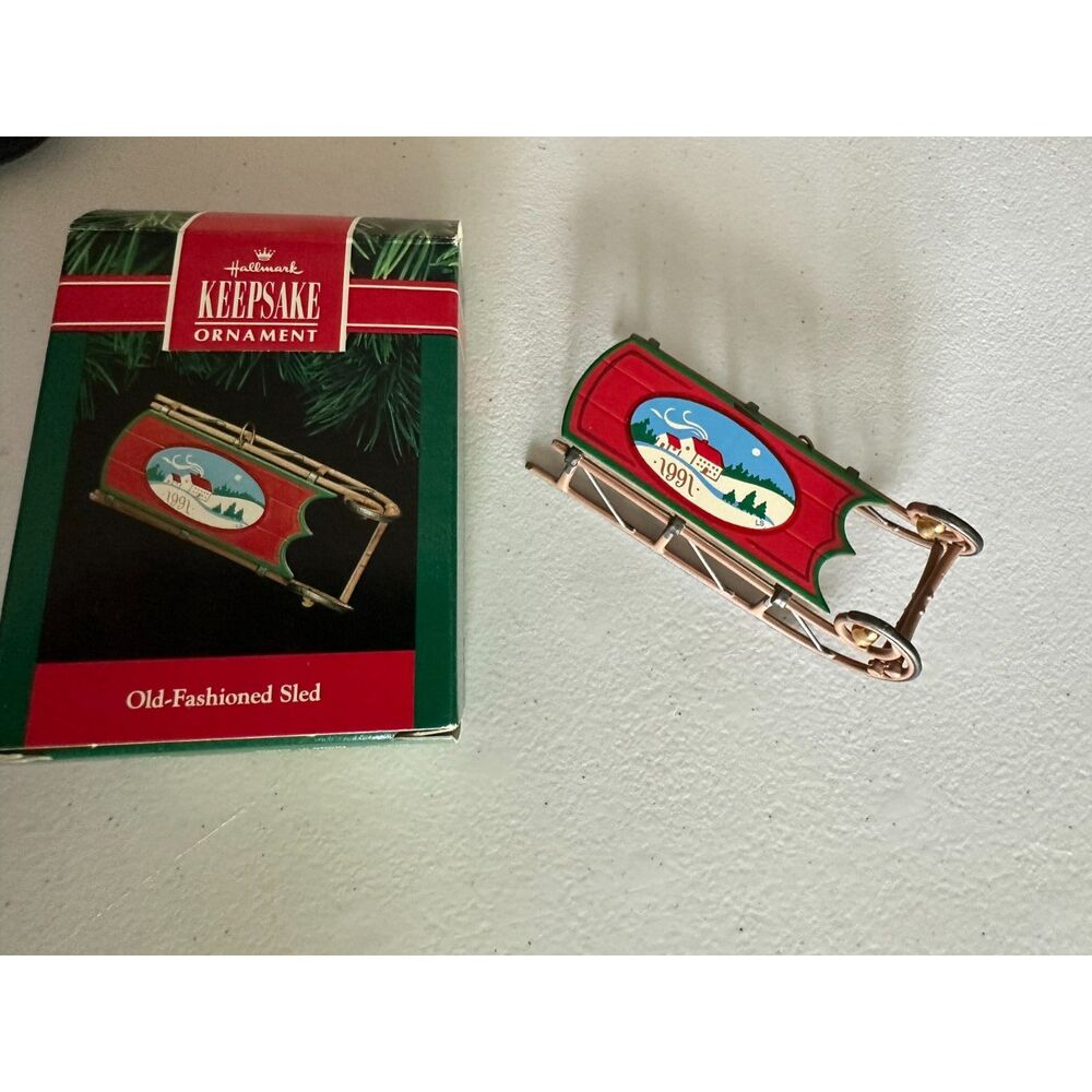 Hallmark Ornament Old Fashioned Sled 1991